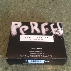 Fenty by Rhianna Invisimatte Blotting Powder